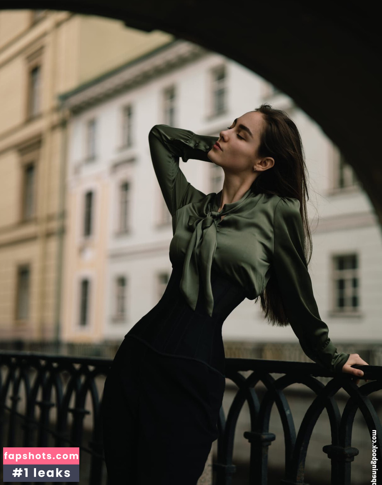 Diana Elias Nude Leaks OnlyFans Photos #4 - LeakJerk