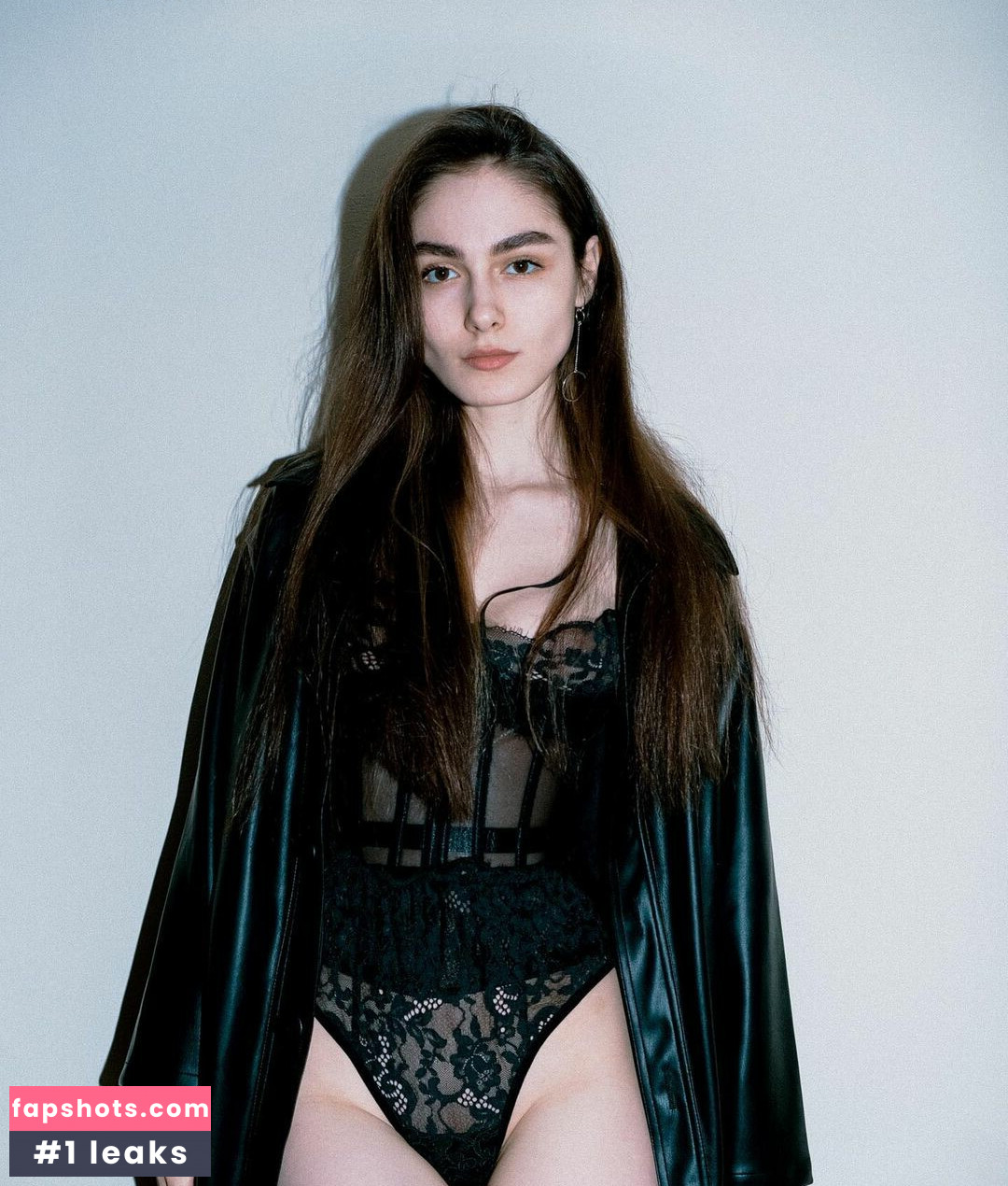 Diana Elias Nude Leaks OnlyFans Photos #7 - LeakJerk