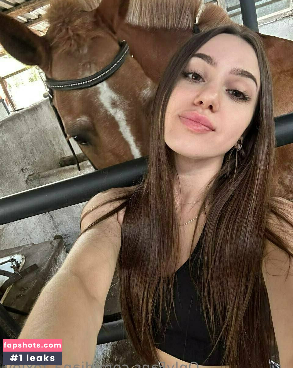 diana_foxley gallery photo #15