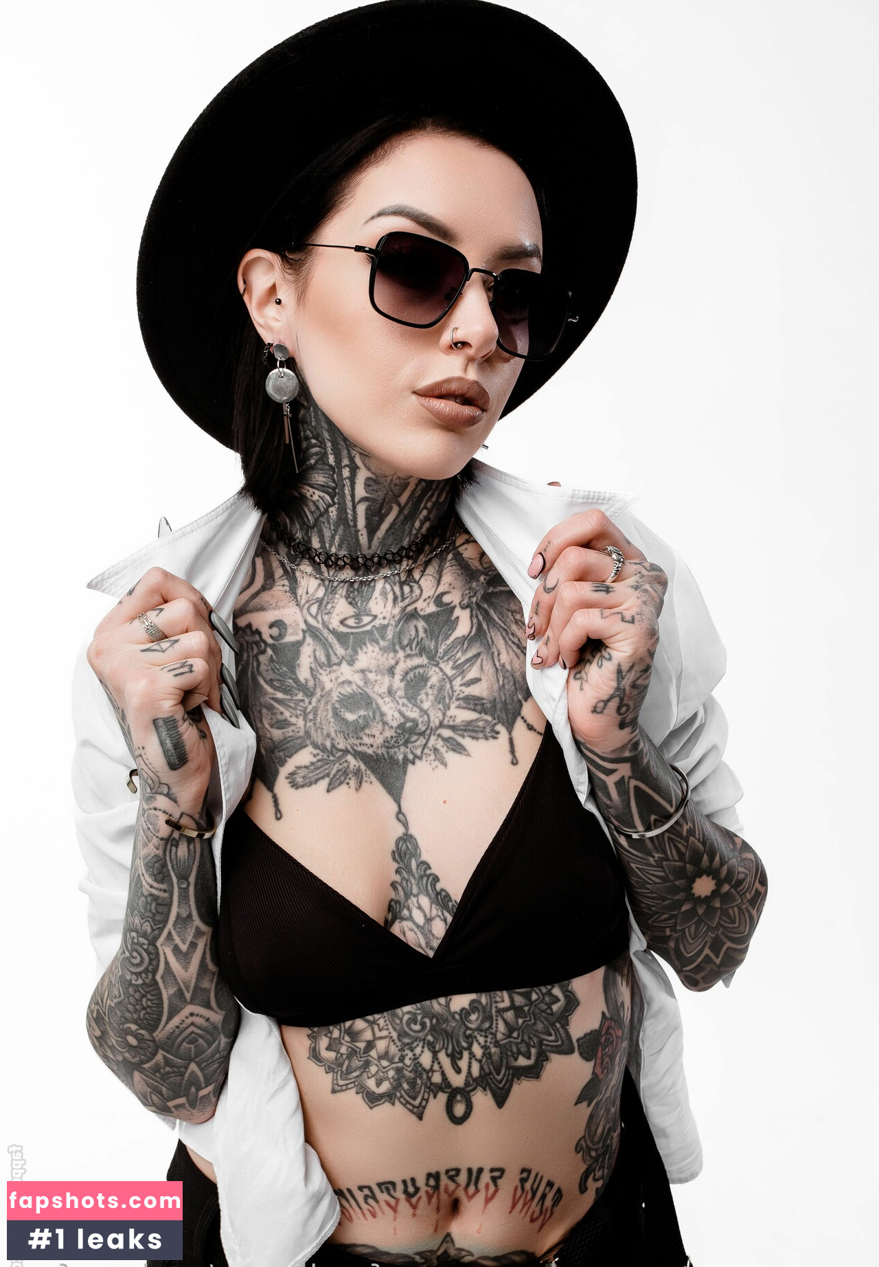 Diana Madness gallery photo #5