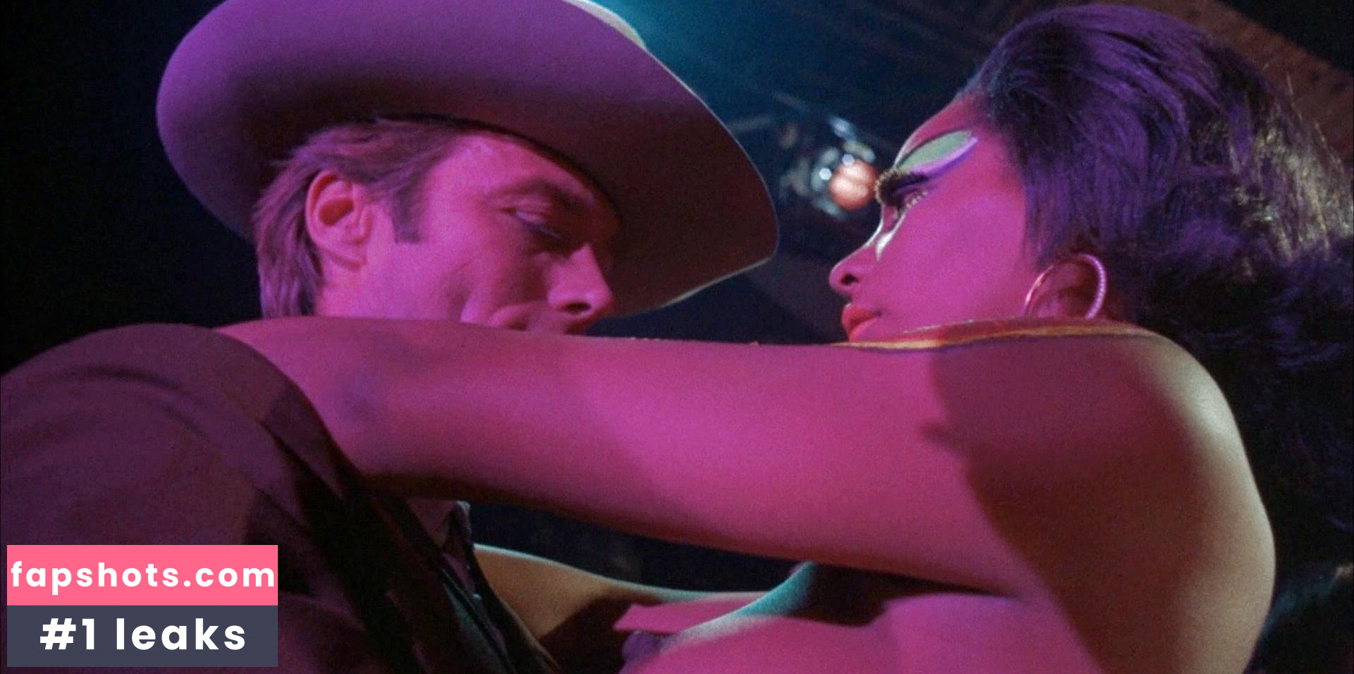 Diana Rose gallery photo #2