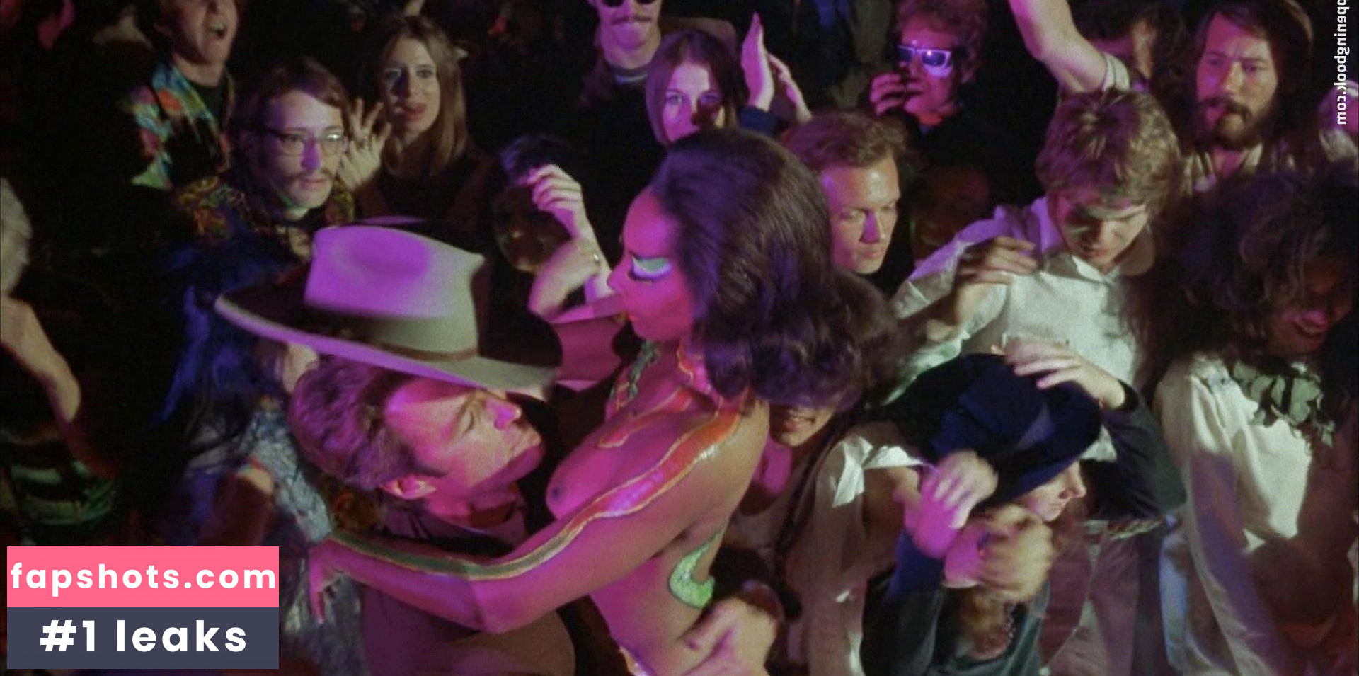 Diana Rose gallery photo #10