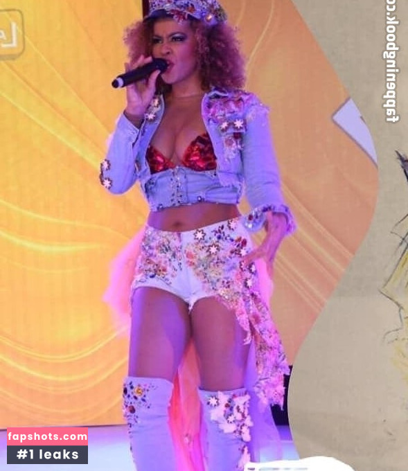 Diana Schneider gallery photo #20