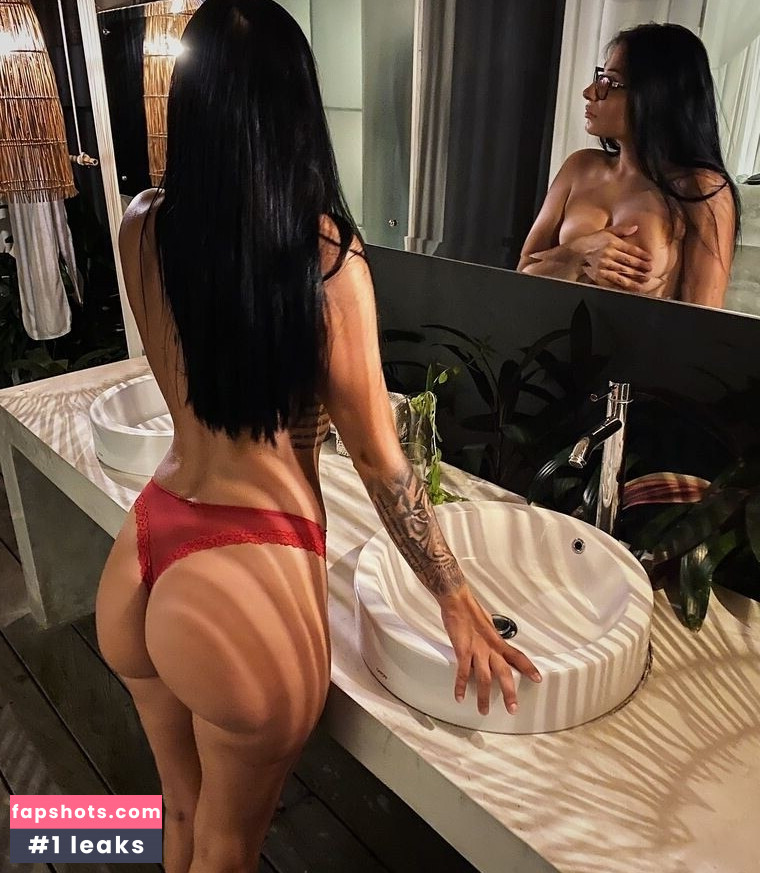 Diana Tamara Höfler gallery photo #9