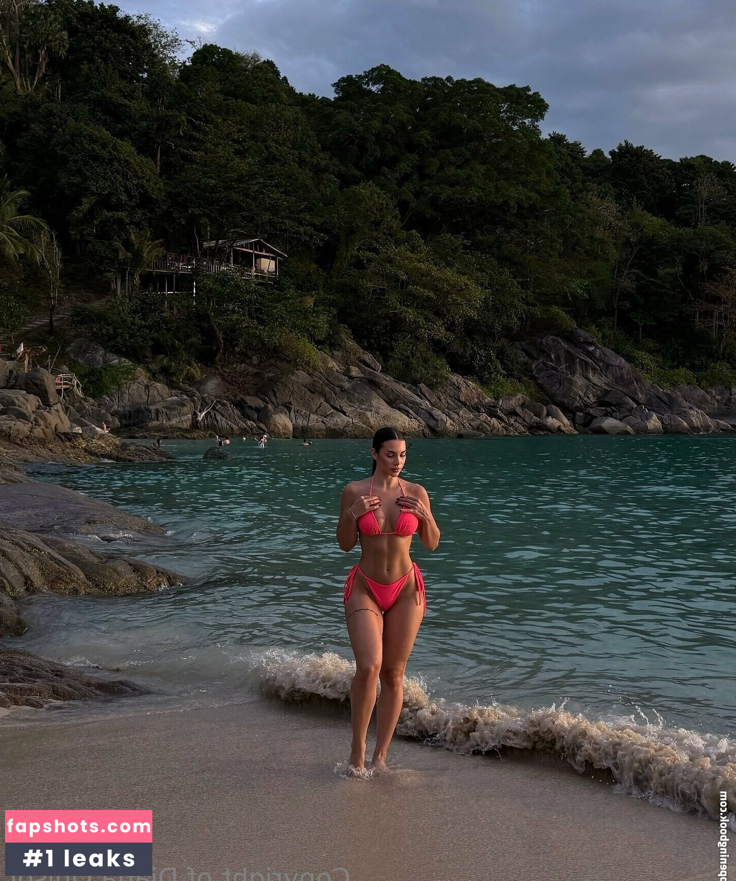 dianaonisor7 gallery photo #6