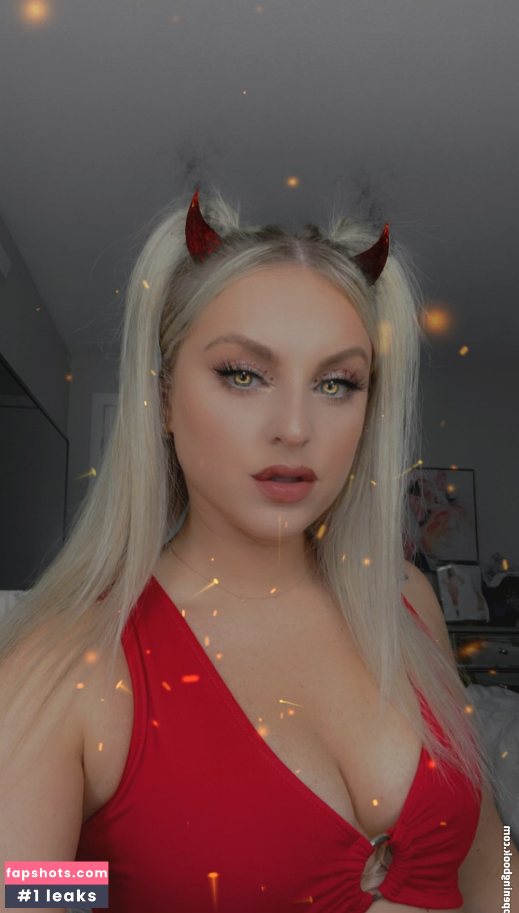 dianaXo gallery photo #16