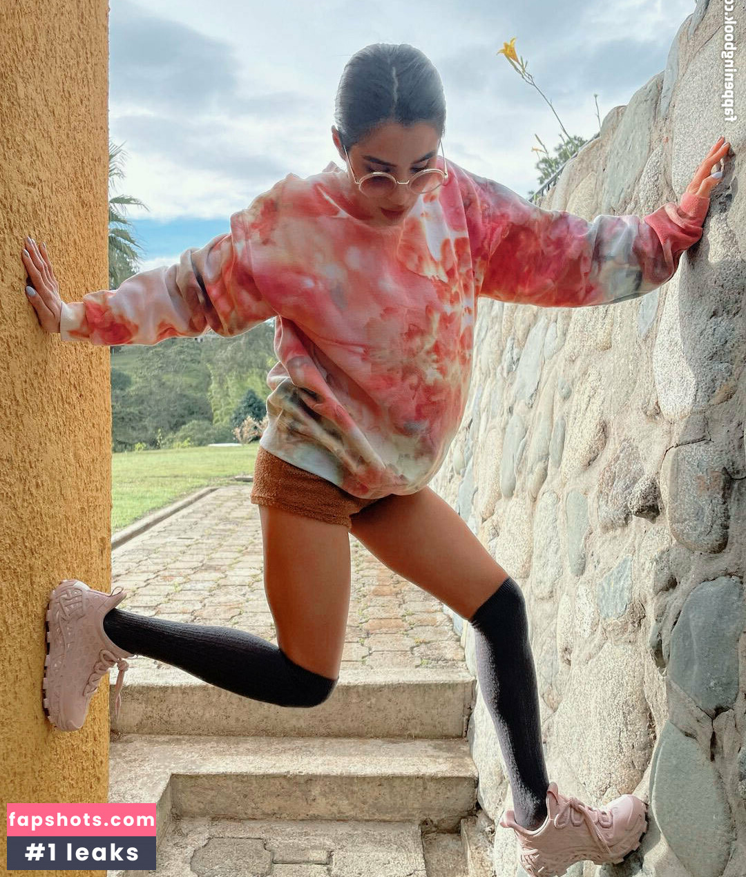 Diane Guerrero gallery photo #127