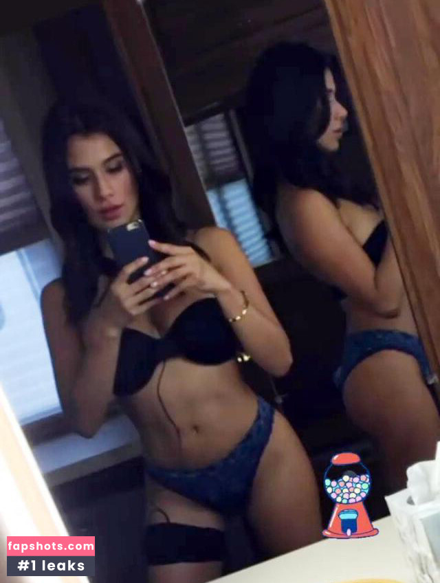 Diane Guerrero gallery photo #142