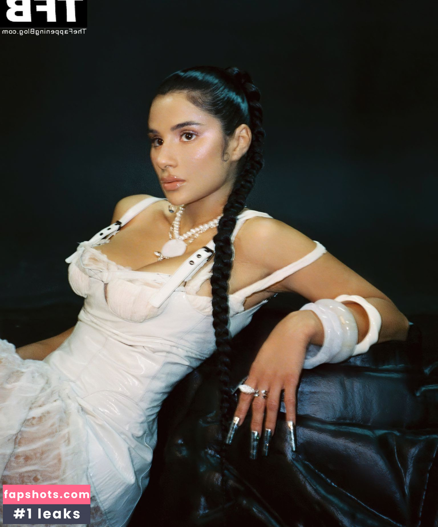 Diane Guerrero gallery photo #190