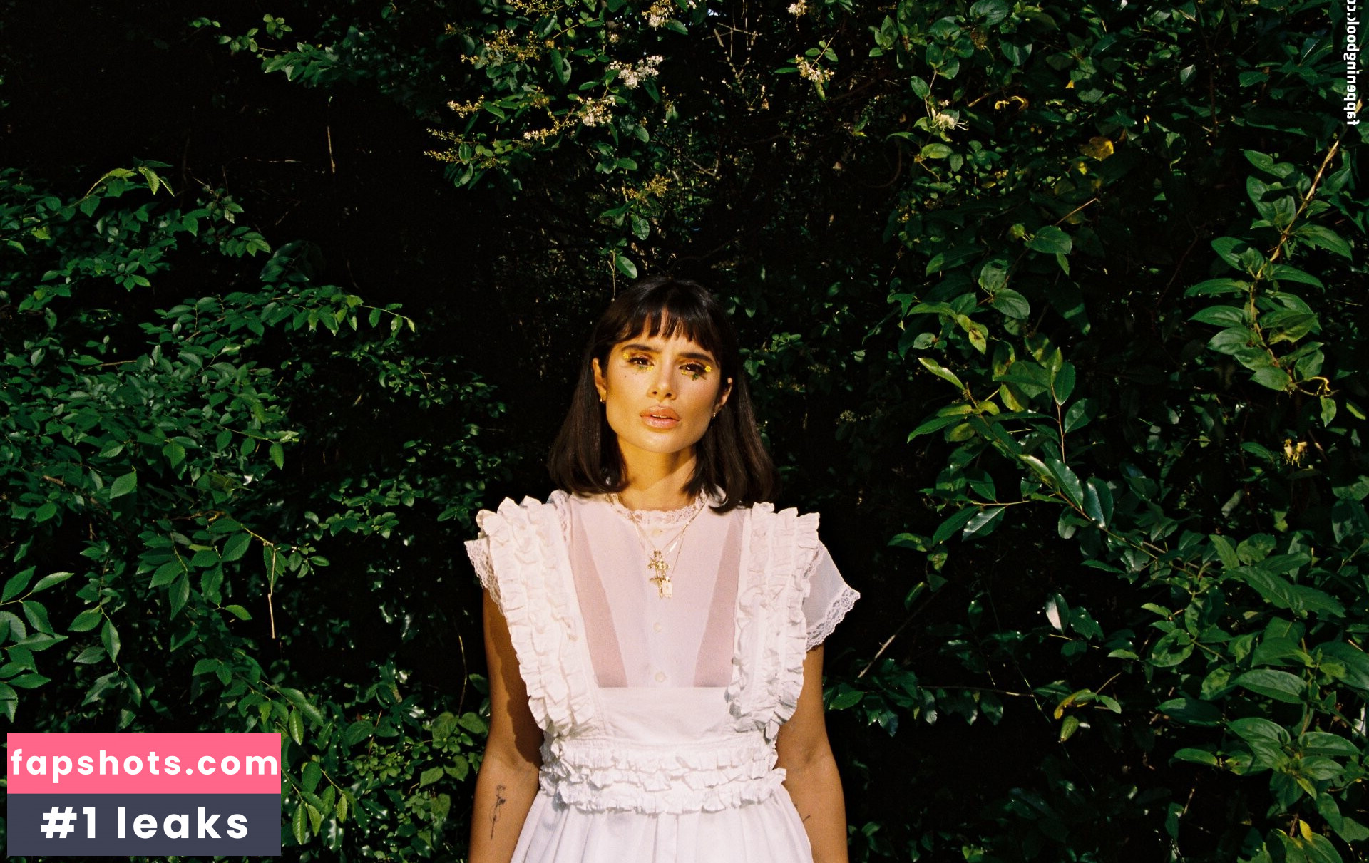 Diane Guerrero gallery photo #45