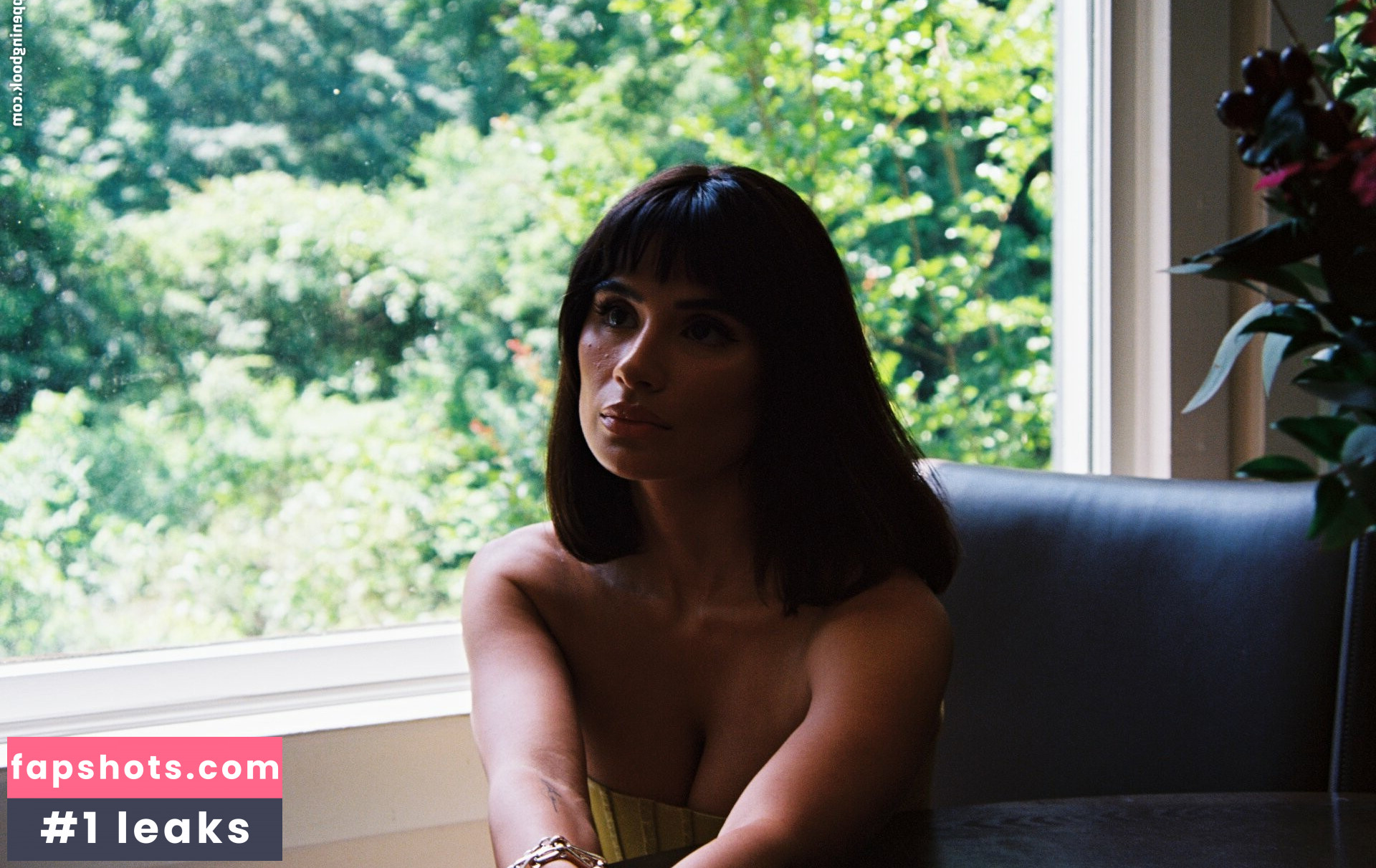 Diane Guerrero gallery photo #52