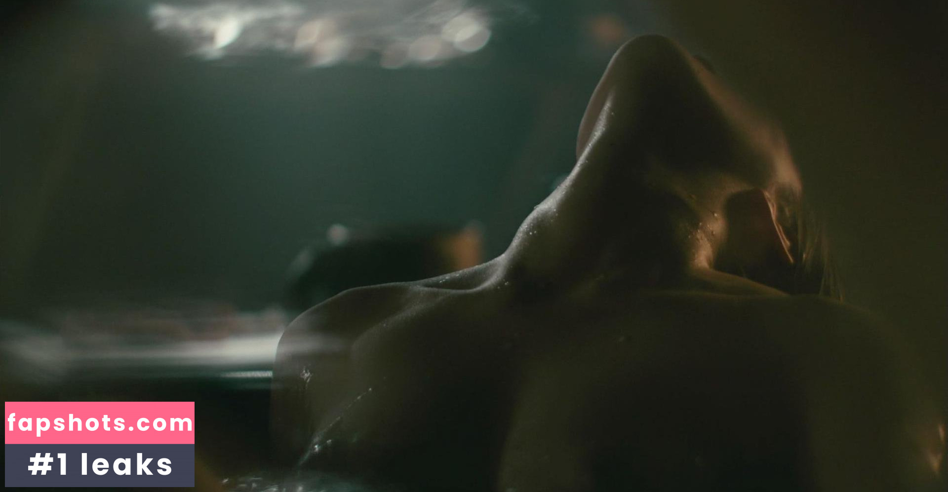 Dianne Doan gallery photo #14