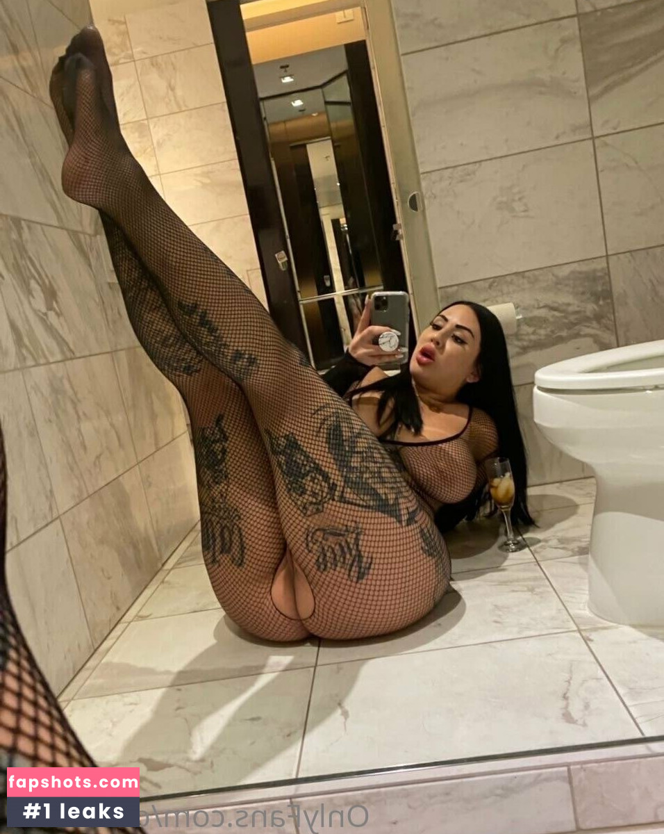 DICKtator gallery photo #62