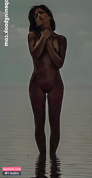 Didem Dinç gallery photo #17