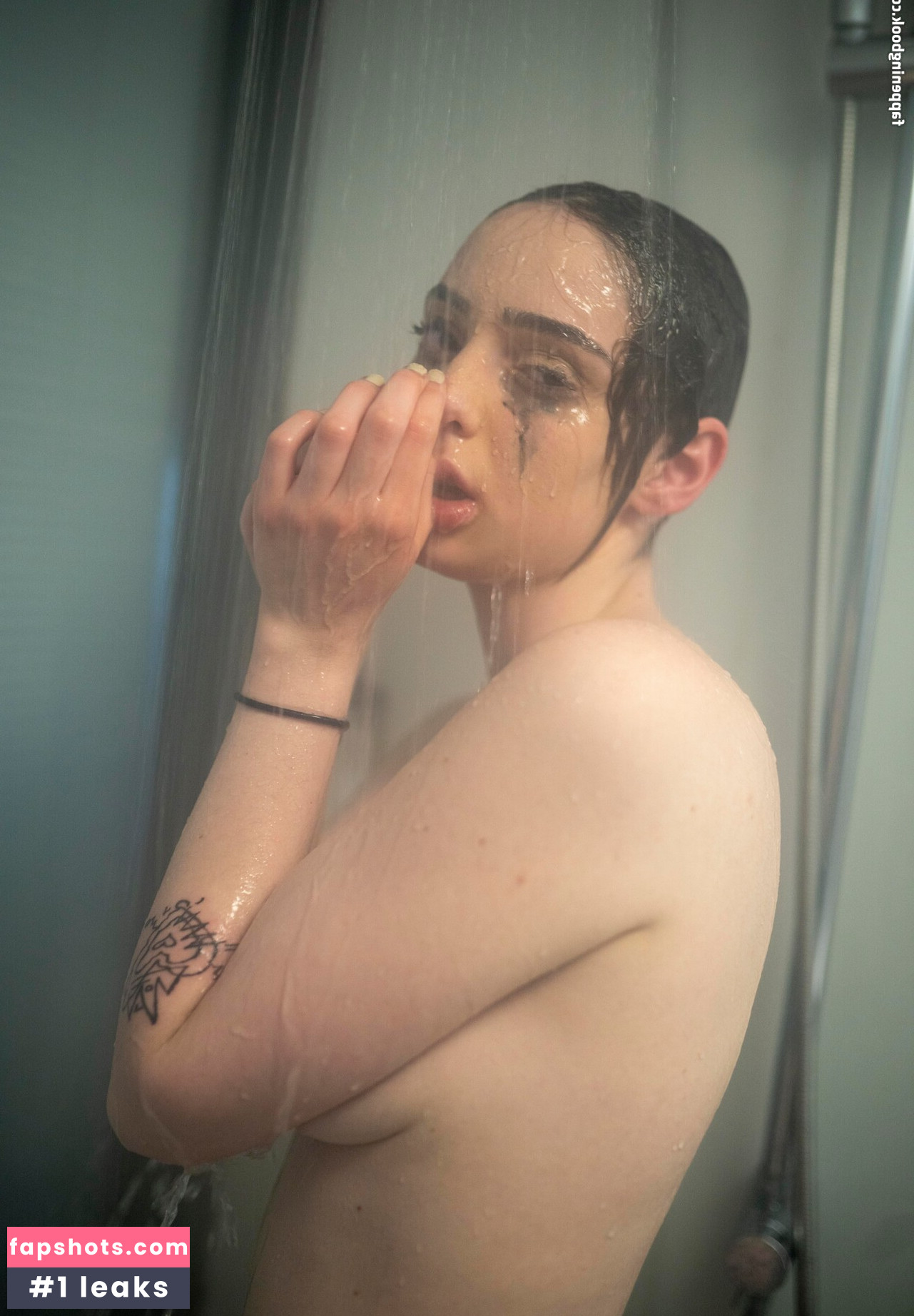 Didem üstüner gallery photo #4