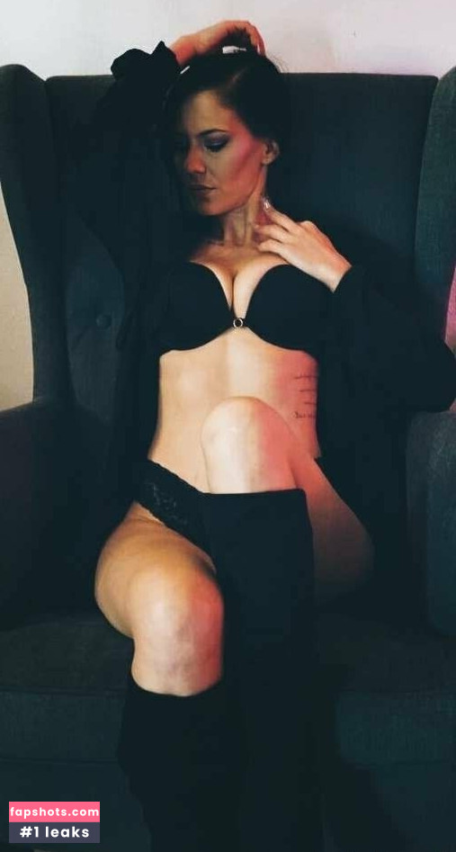 diebiene88_ Nacktheit OnlyFans Fotos #33 - Fapshots