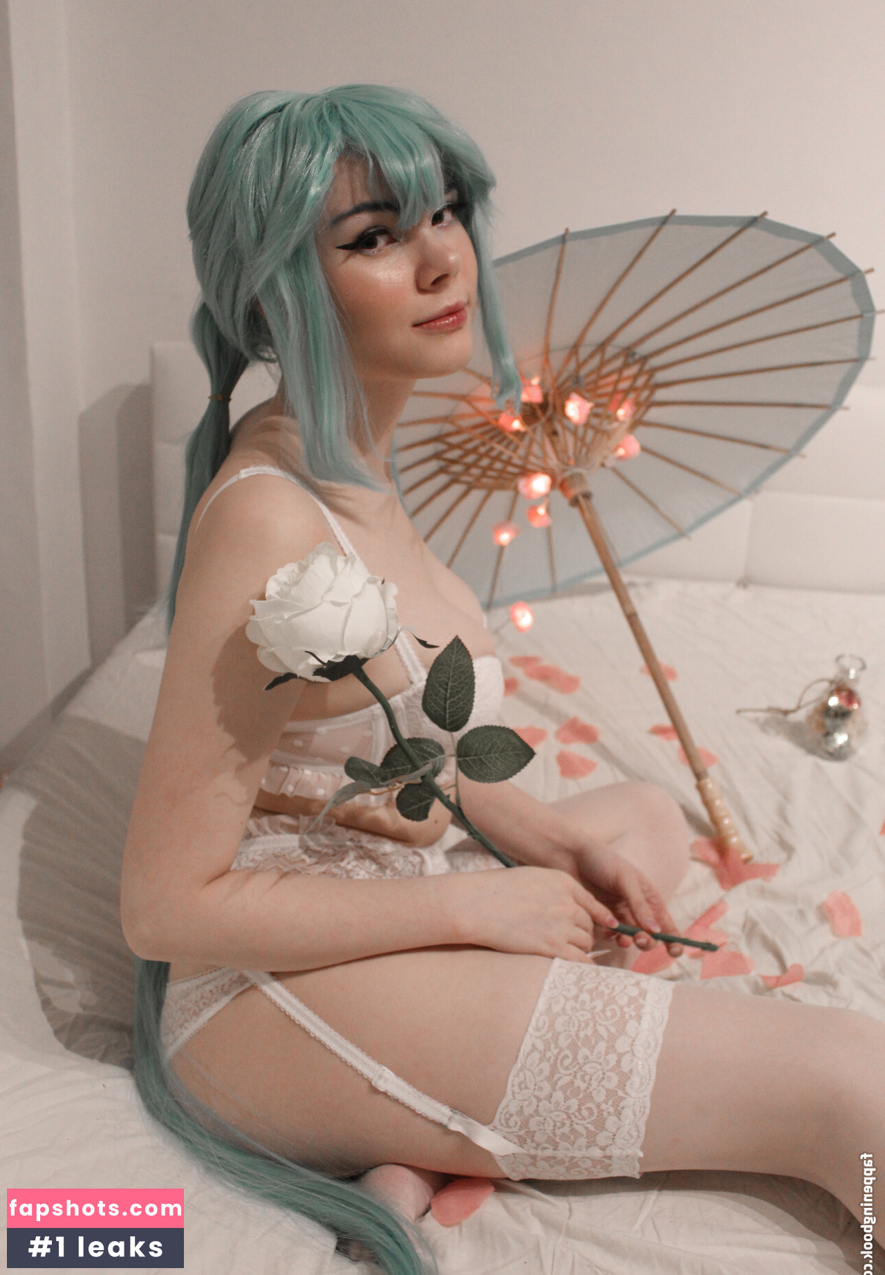 DieHanane Nude Leaks OnlyFans Photos #9 - LeakJerk