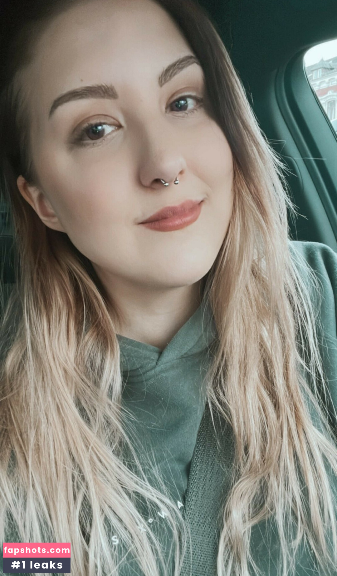 dieKittey gallery photo #5