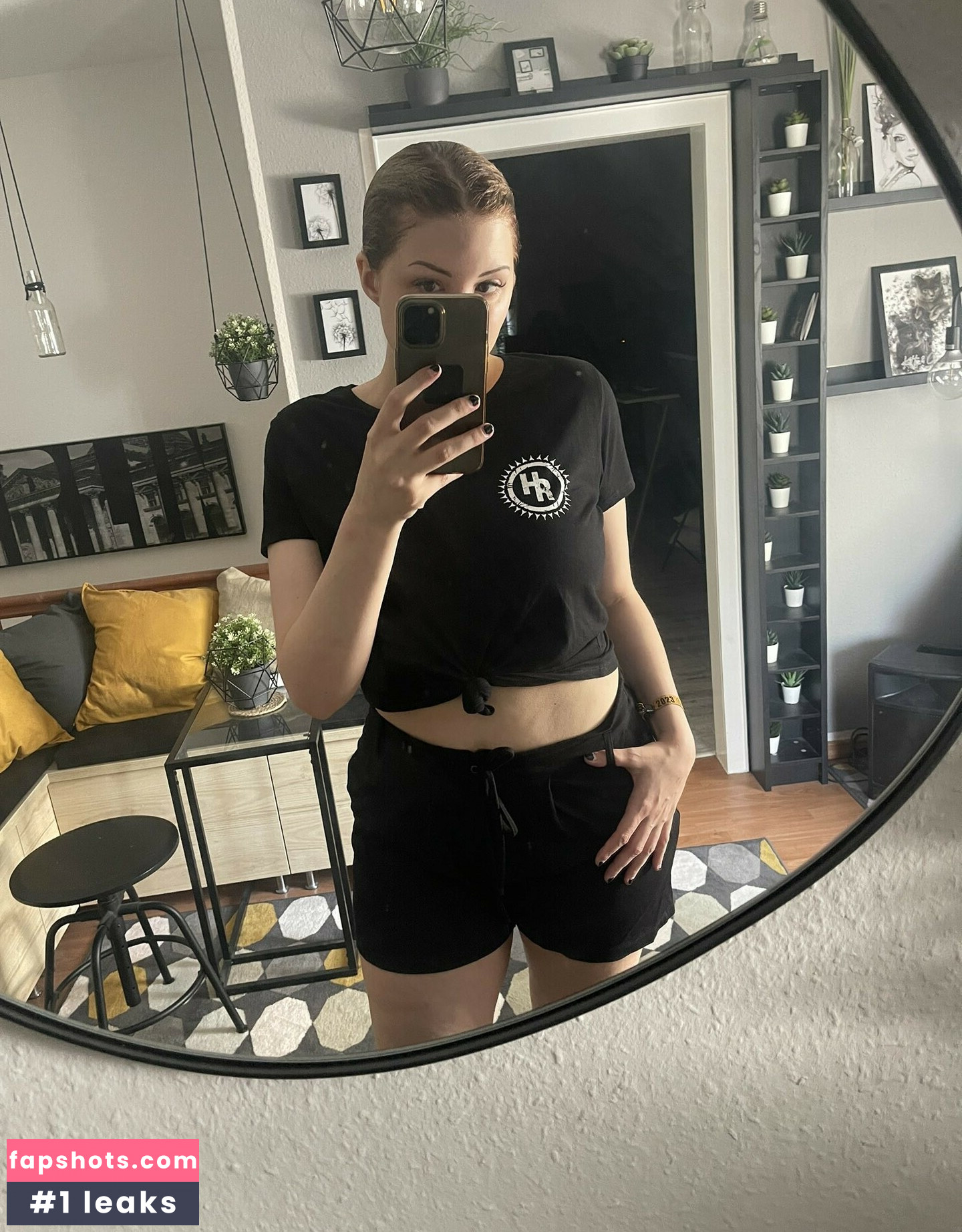 dieKittey gallery photo #6