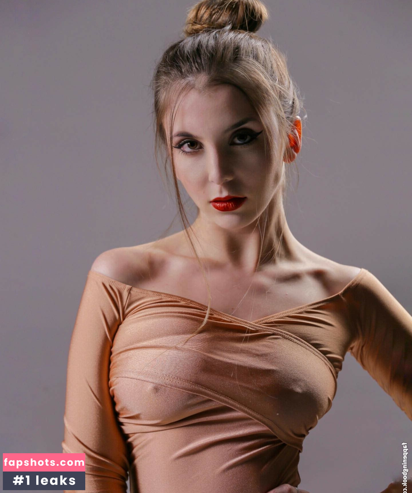 Dienifer Lima gallery photo #3