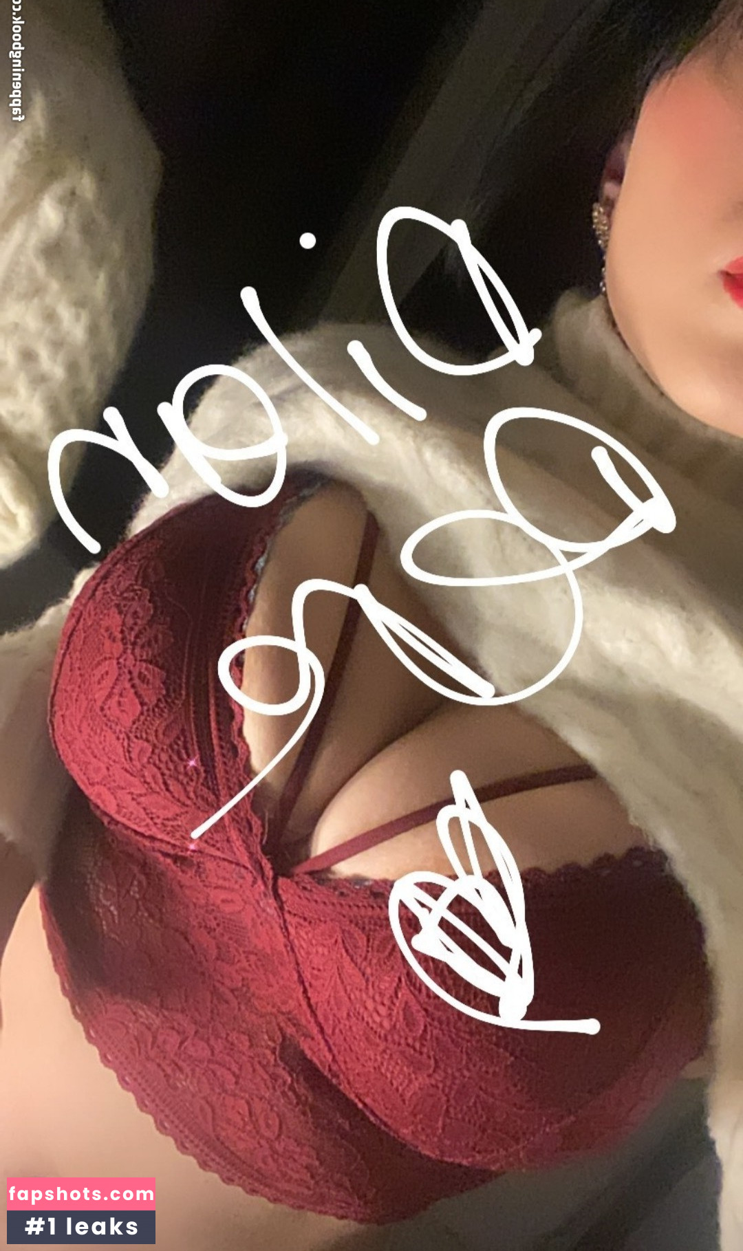 Dilan Dere gallery photo #101