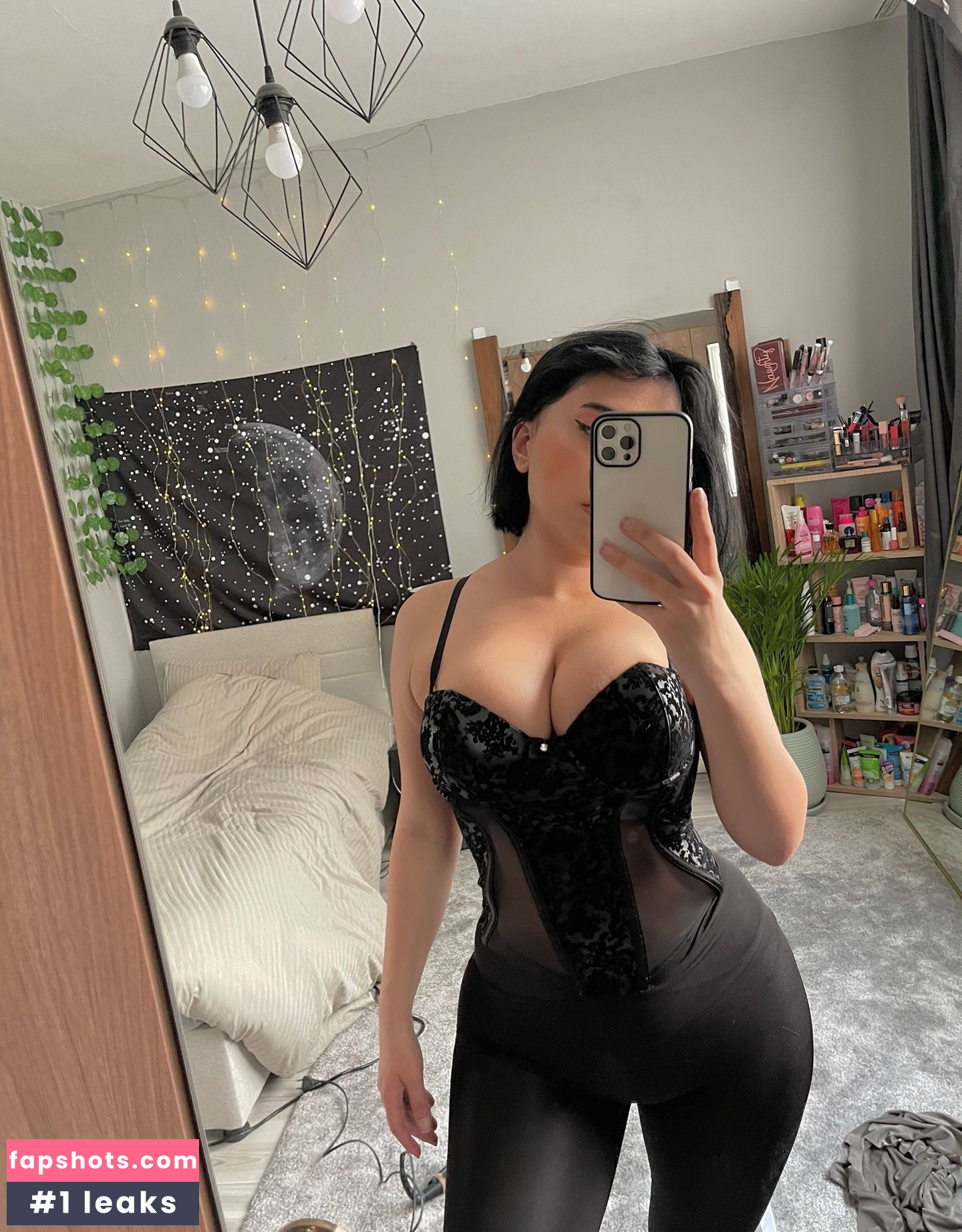 Dilan Dere gallery photo #96