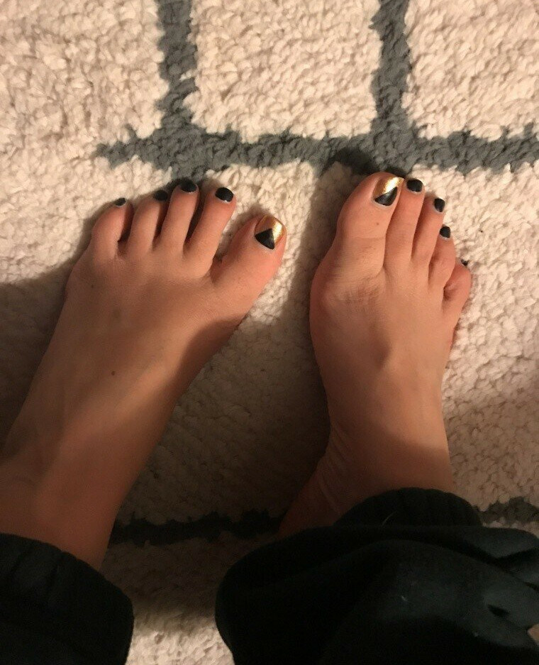 dillion-harper gallery photo #1013