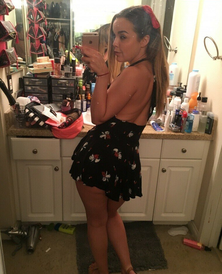 dillion-harper gallery photo #1062