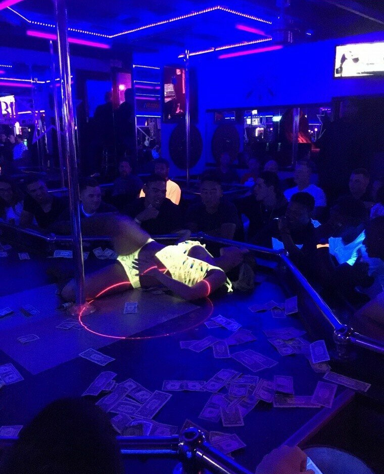 dillion-harper gallery photo #1074