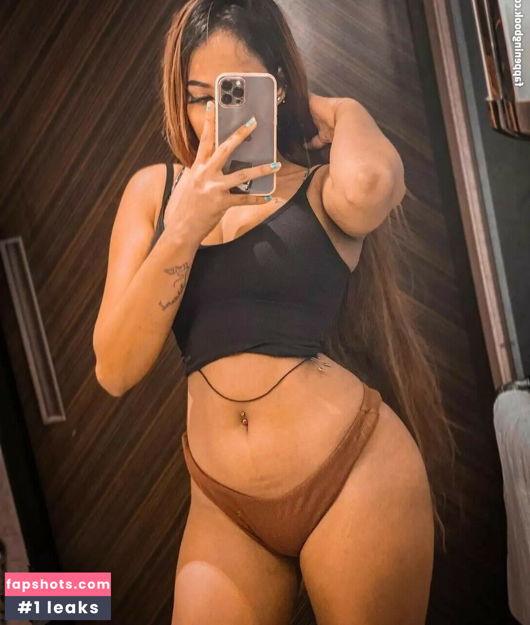 Dilnoor Aka gallery photo #17