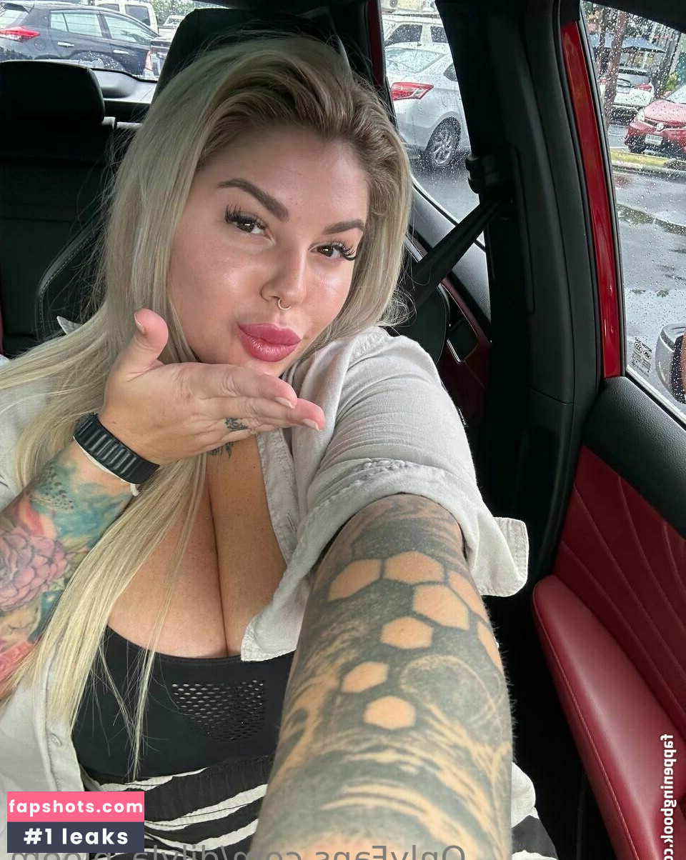 Dilyla Bloom gallery photo #39