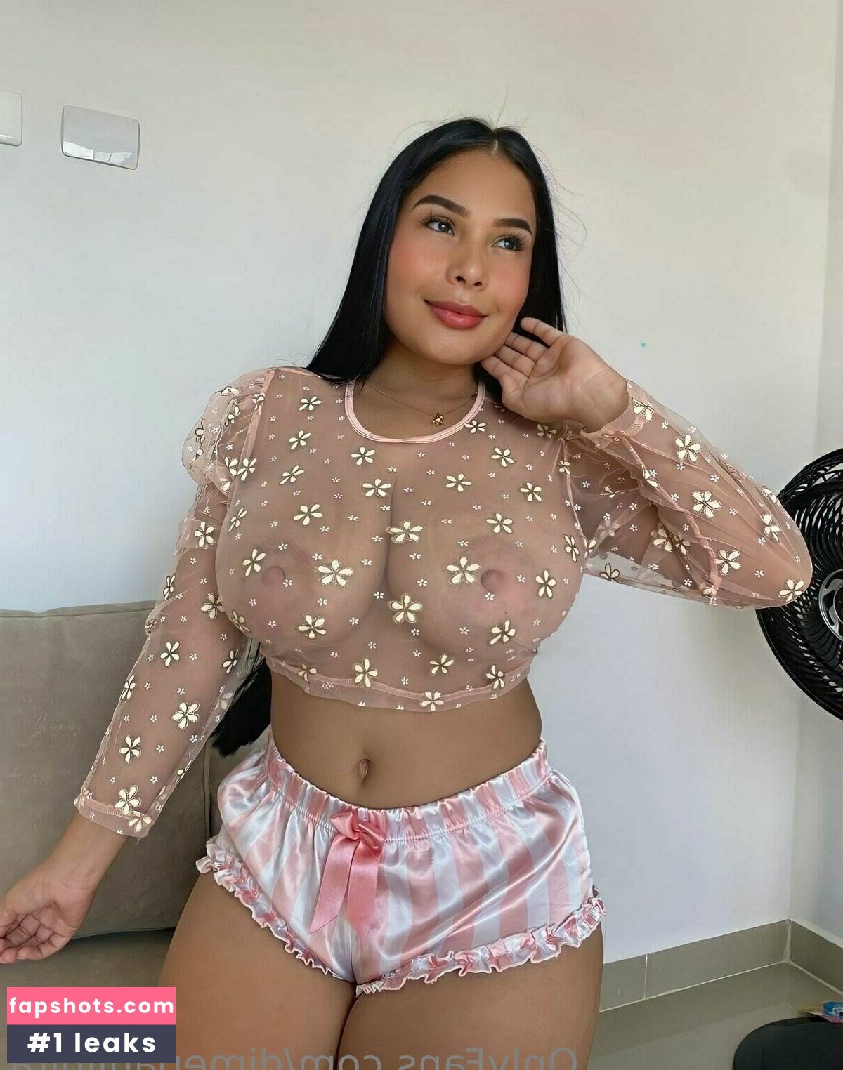 dimepaulinita Nude Leaks OnlyFans Photos #21 - LeakJerk