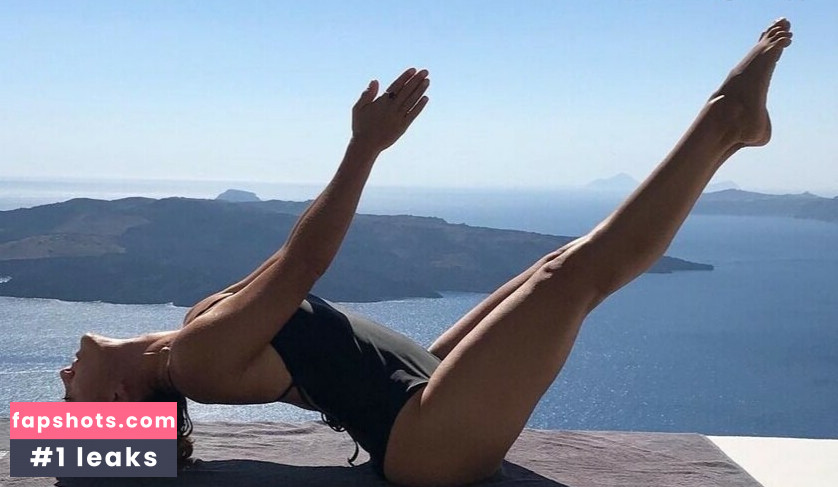 Dimitra Charilaou gallery photo #6