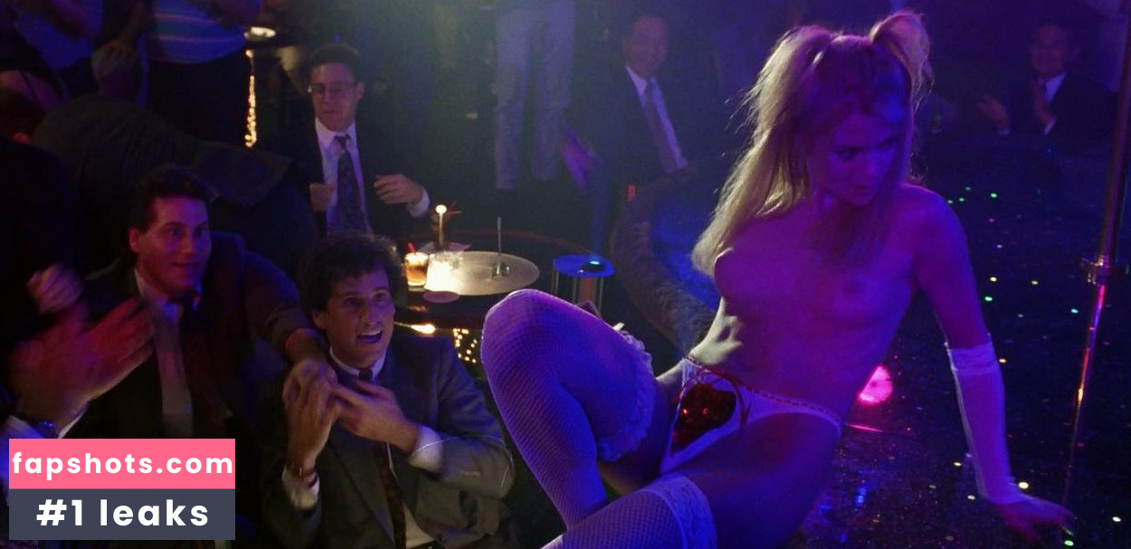 Dina Spybey nude babe gallery