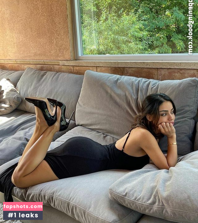 Dinaskha Nude Leaks OnlyFans Photos #4 - LeakJerk