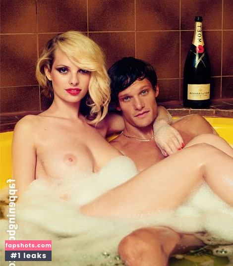 Dioni Tabbers gallery photo #16