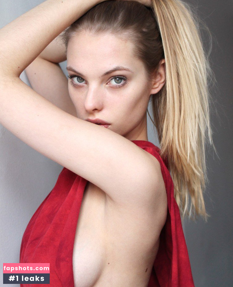 Dioni Tabbers gallery photo #44