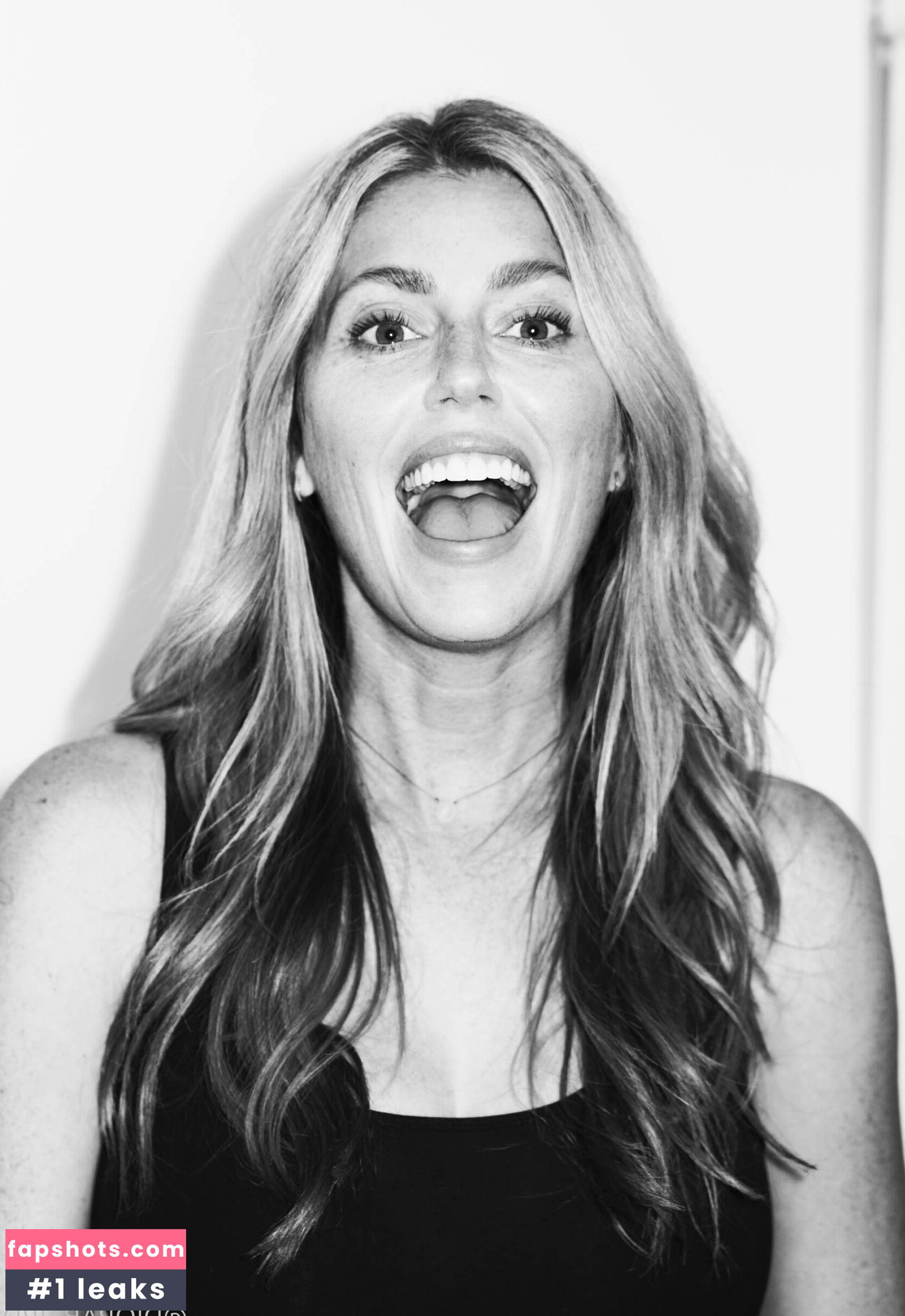 Diora Baird gallery photo #619