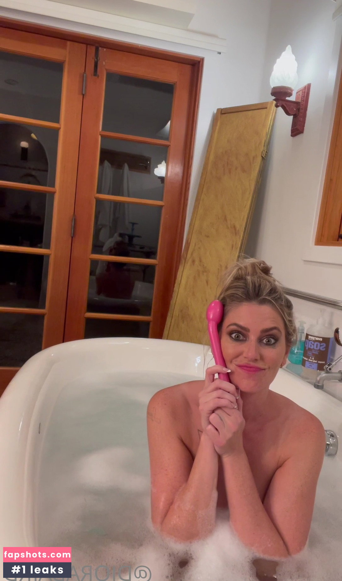 Diora Baird gallery photo #1795