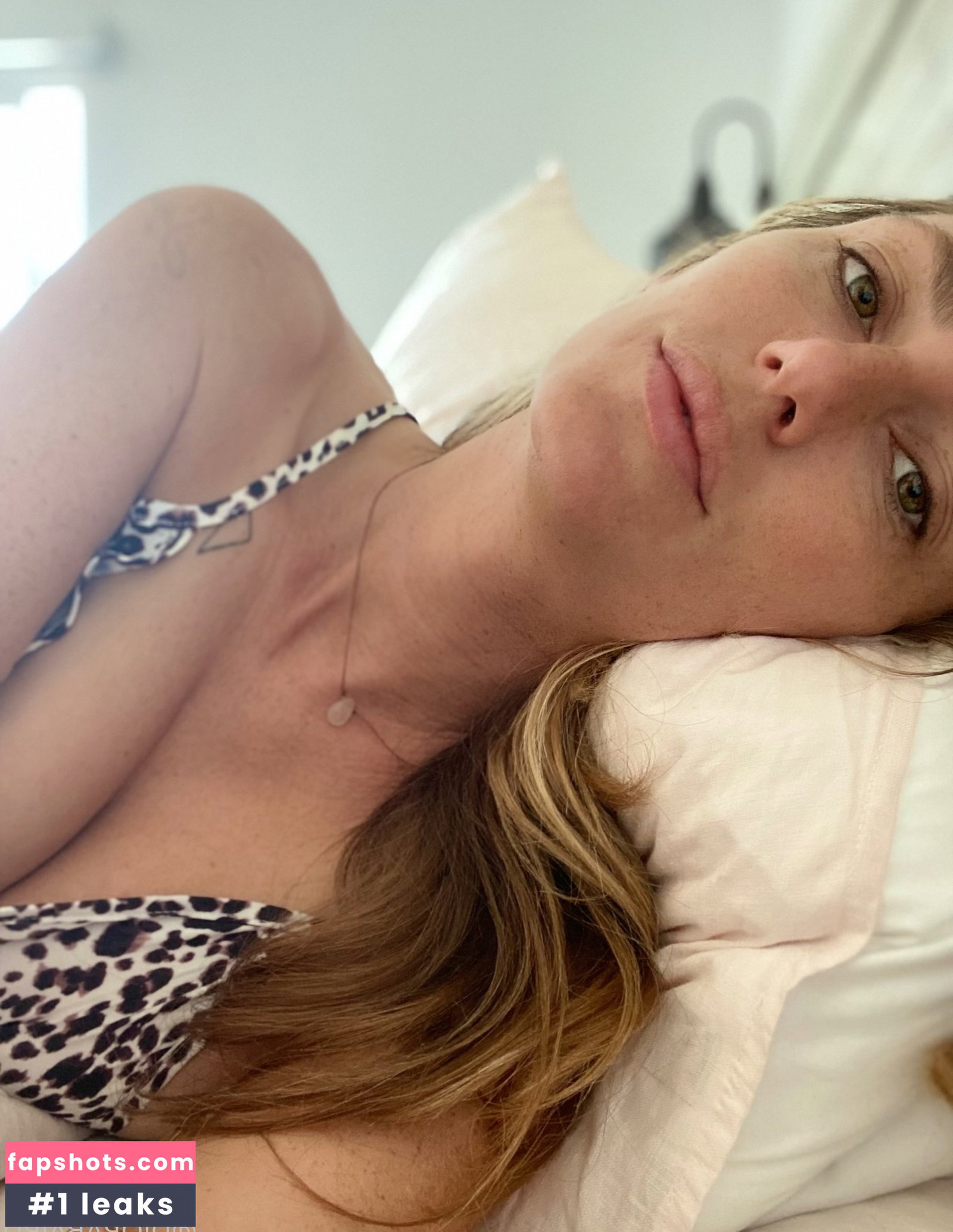 Diora Baird gallery photo #1257