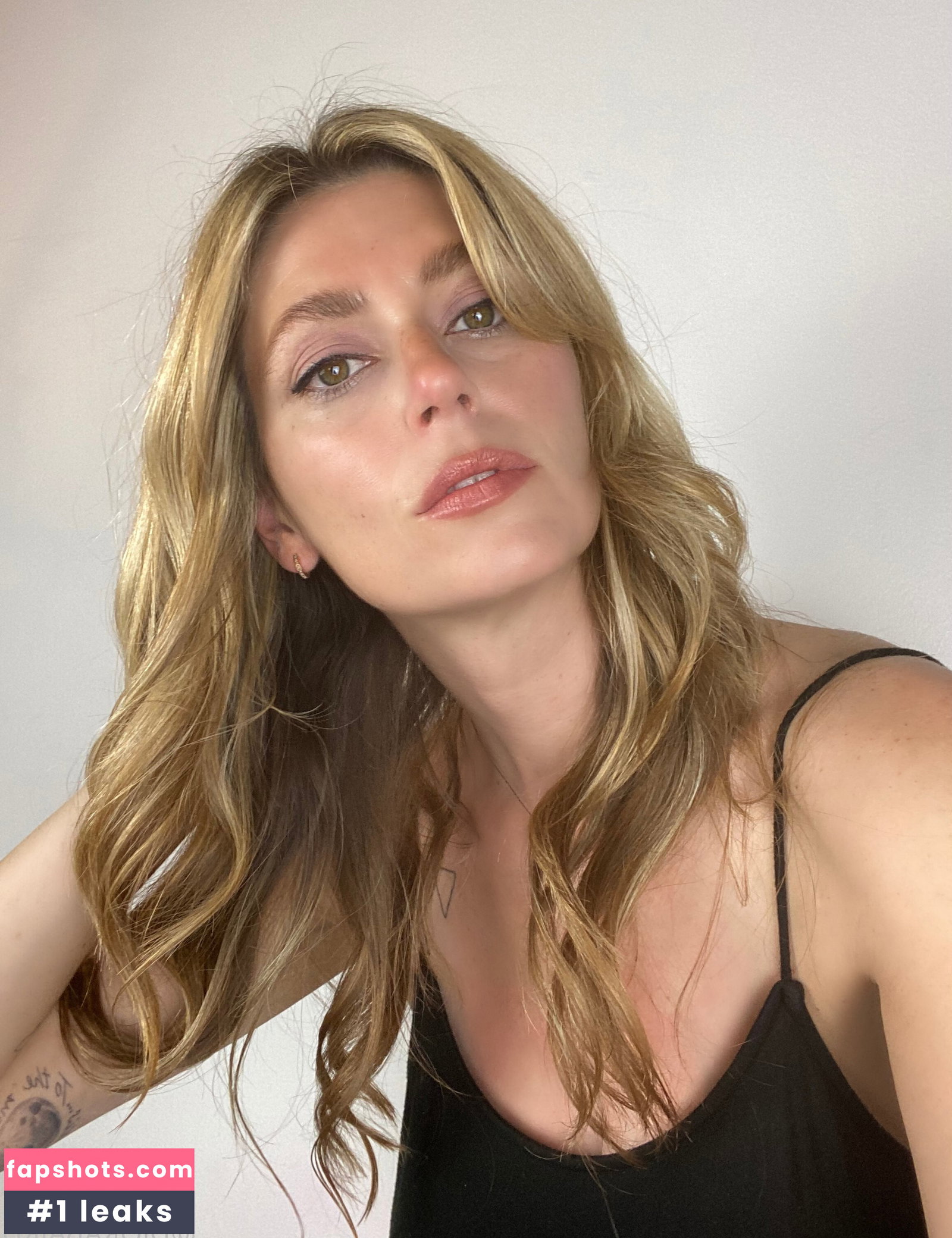 Diora Baird gallery photo #2368