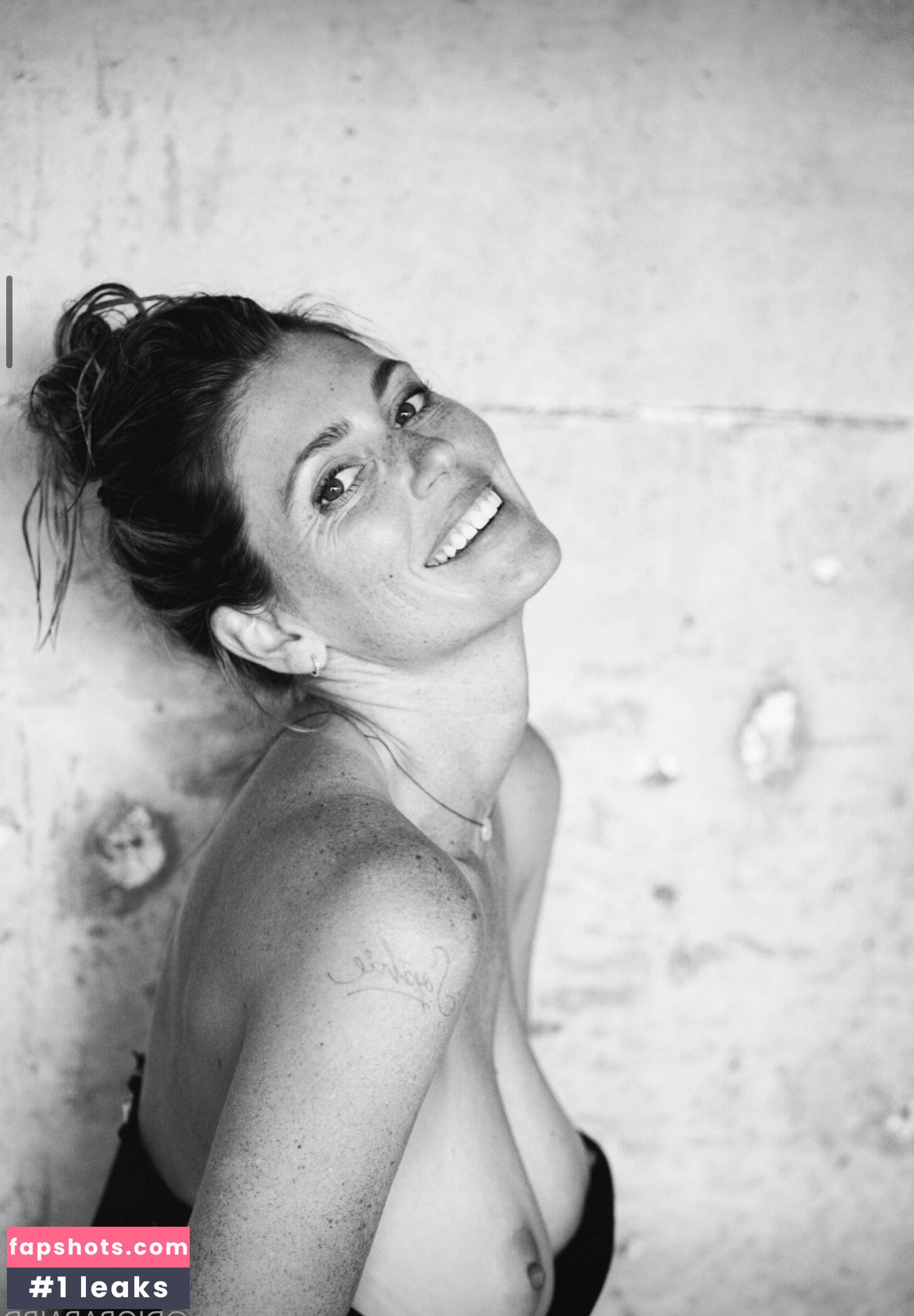 Diora Baird gallery photo #652
