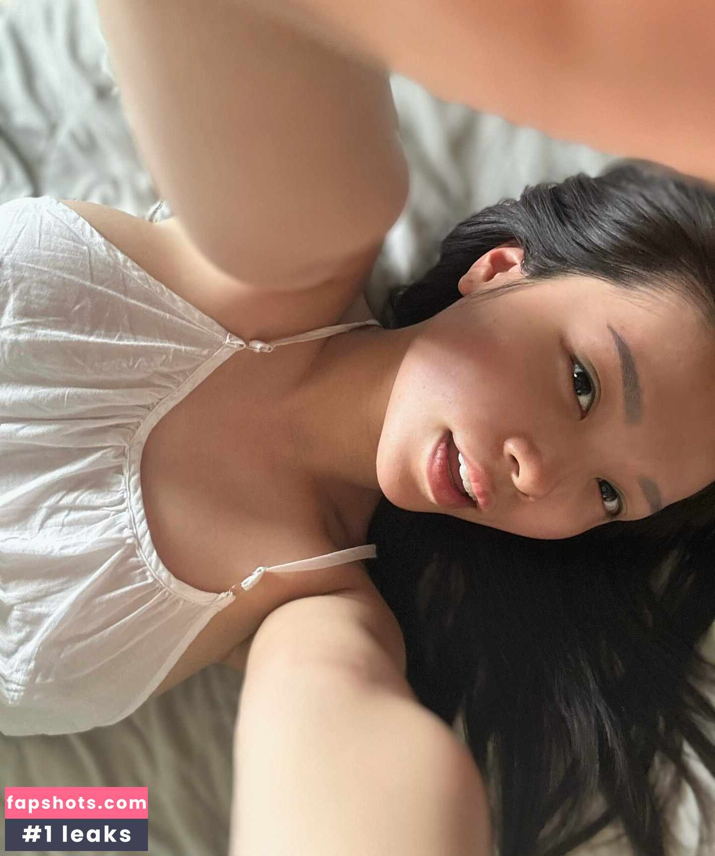 Diorwynn gallery photo #3