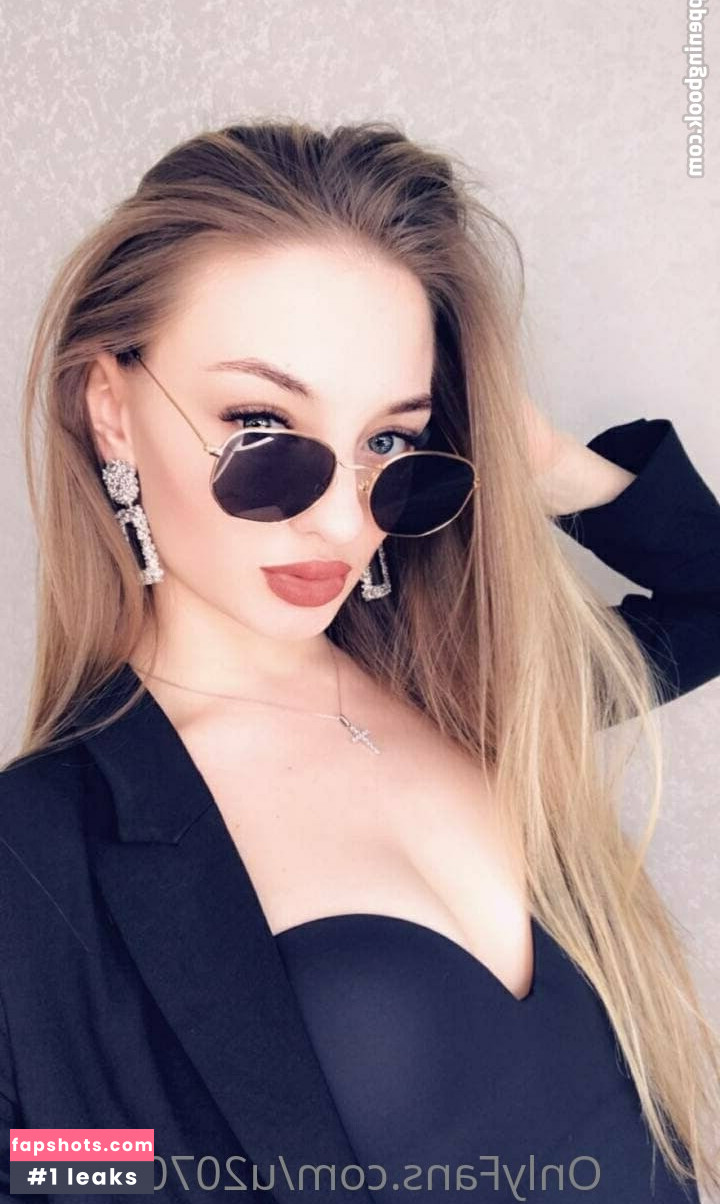 Dirtyelsa Nude Leaks OnlyFans Photos #2 - LeakJerk