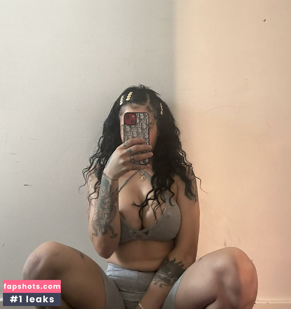 Distortedd nude babe gallery