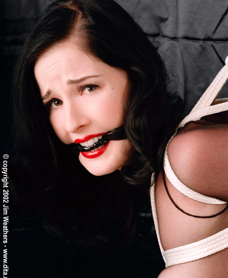 dita-von-teese gallery photo #1553