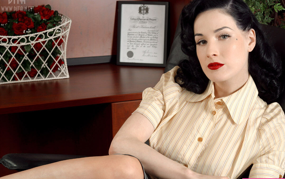dita-von-teese gallery photo #998