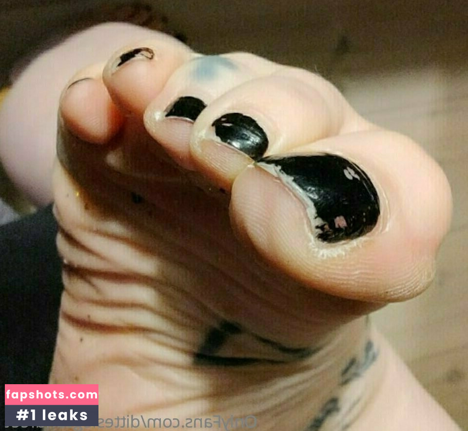 ditteslegsandfeet gallery photo #7