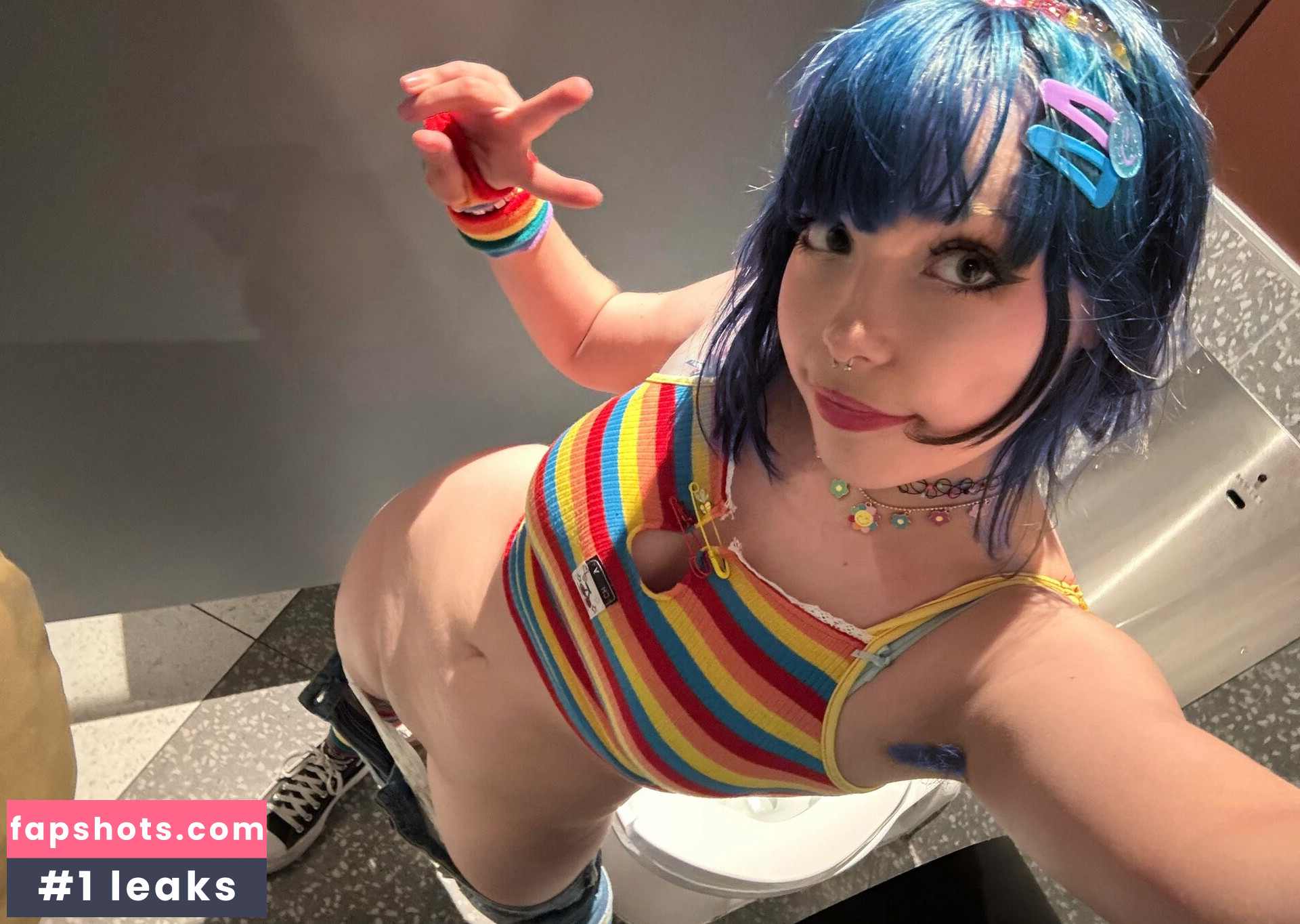 Ditzymaru nude babe gallery