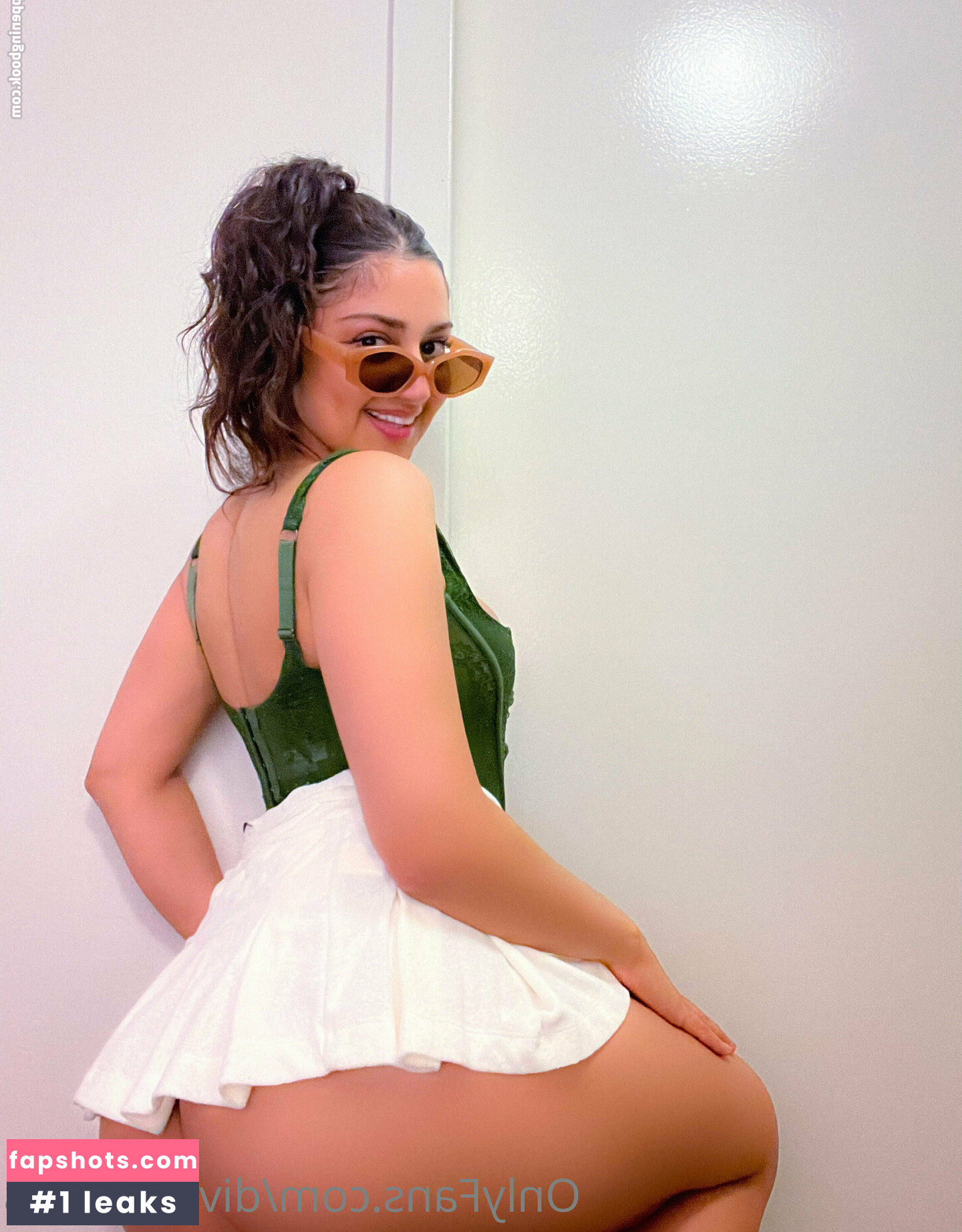 Diva Flawless gallery photo #6